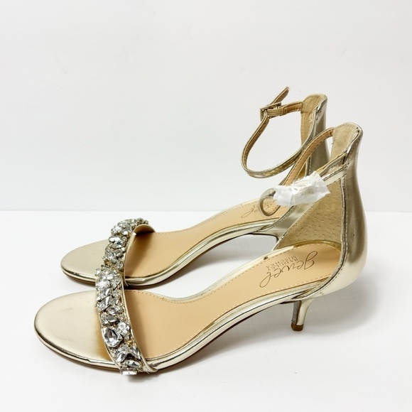 JEWEL BADGLEY MISCHKA WOMEN'S DASH KITTEN HEEL GLDMET SIZE 6 NEW - Picture 5 of 8